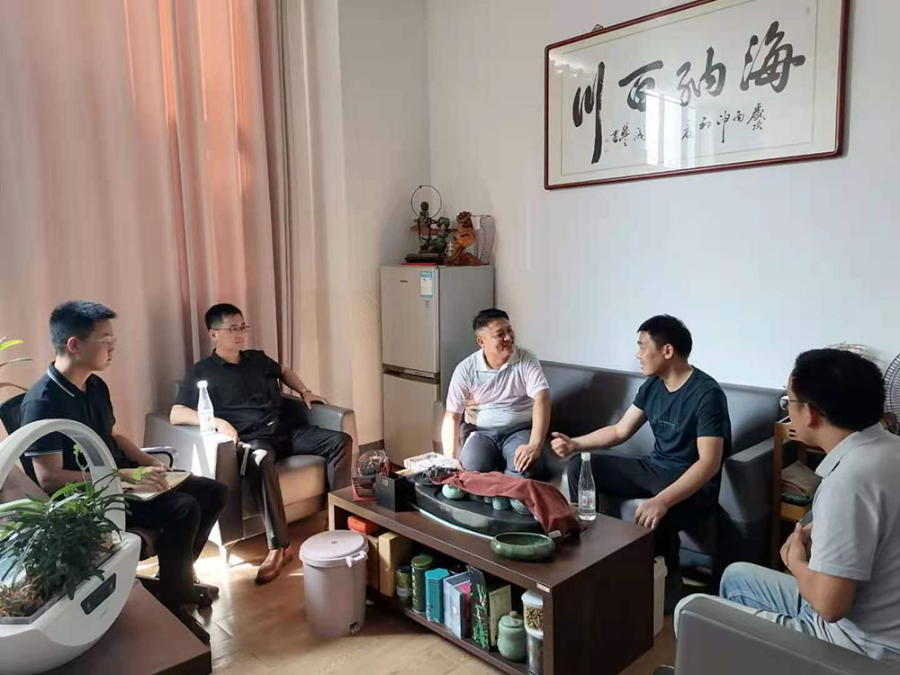 國資運營公司走訪九龍園區(qū)企業(yè)，服務重點項目發(fā)展