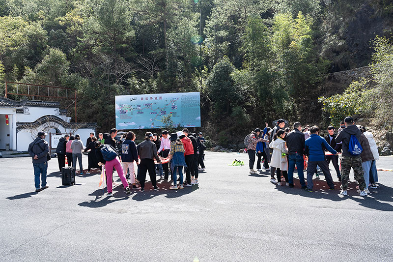 “凝聚巾幗力量，‘婦’能國投發(fā)展”屯溪區(qū)國投集團(tuán)黨委開展三月主題黨日活動
