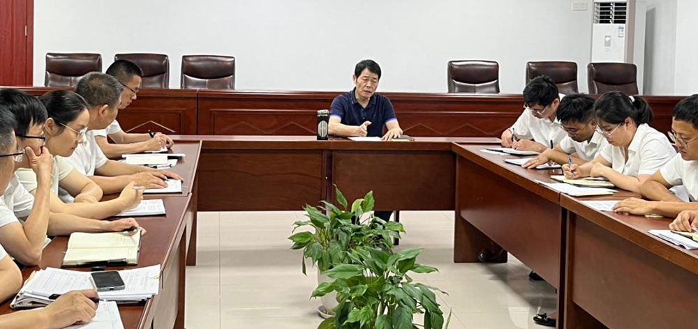 城建投公司召開全體員工大會(huì)暨安全生產(chǎn)、保密工作會(huì)議?