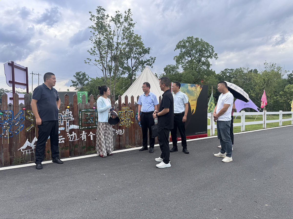 文化為魂，生態(tài)為基——傍霞村鄉(xiāng)村振興特色模式探討